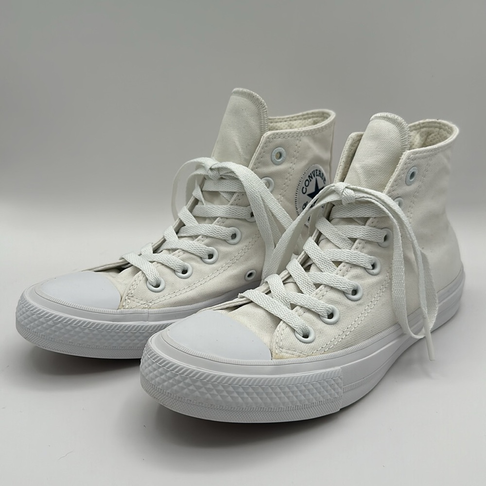 Converse Chuck Taylor All Star Women’s Size 5 High Top Classic White - Picture 3 of 12